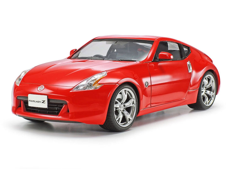 Model Kit Nissan 370Z (Fairlady Z) 1/24 Scale Model by Tamiya image 2