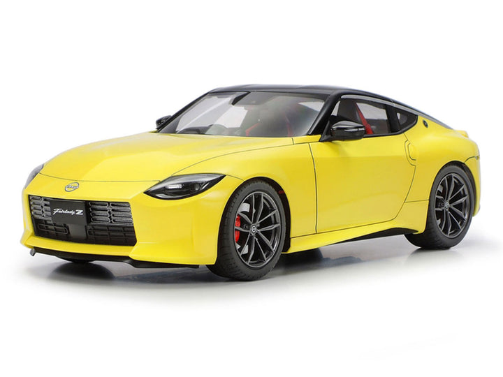 Model Kit Nissan Fairlady Z (RZ34) 1/24 Scale Model by Tamiya image 2