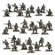 Warlord Games 402013103 German Veteran Infantry Platoon painted assembly examples, rear equipment views.