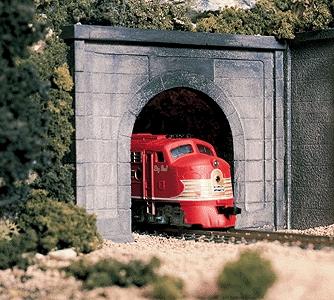 Woodland Scenics C1152 Concrete Single Portal - 2 Pack - N Scale - product image