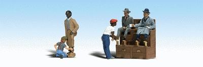 Woodland Scenics HO Scale Shoe Shiners Figure Set – A1877– product image