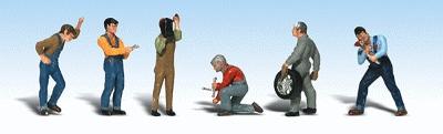 Woodland Scenics A1914 – Auto Mechanics – HO Scale #1914 product image