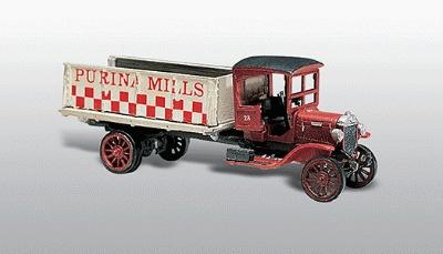 Woodland Scenics 218 Diamond T grain truck HO scale