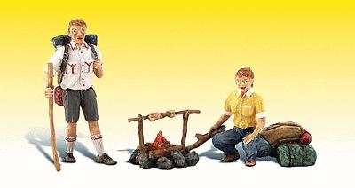 Woodland Scenics G Scale Camp Couple Figures - WOO2567