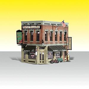 Woodland Scenics BR4923 – Corner Emporium – Built & Ready Landmark Structure – N Scale #4923 product image