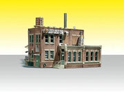 Woodland Scenics BR4924 Clyde & Dale's Barrel Factory - Built & Ready - N Scale - product image