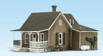 Woodland Scenics N scale Granny's House BR4926