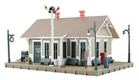 Woodland Scenics BR4928 Danbury Depot - Built & Ready - N Scale - product image