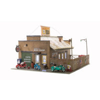 Woodland Scenics BR5045 Deuce's Cycle Shop - Built & Ready - HO Scale - view 4