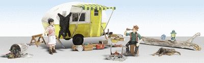 Woodland Scenics N Scale Ma & Pa's Trailer Heaven AutoScenes – AS5341