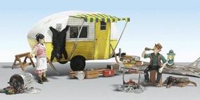 Woodland Scenics HO Scale Ma & Pa's Trailer Haven AutoScenes – AS5542