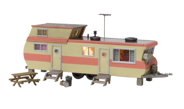 Woodland Scenics BR4951 Double Decker Trailer, N scale, front view.