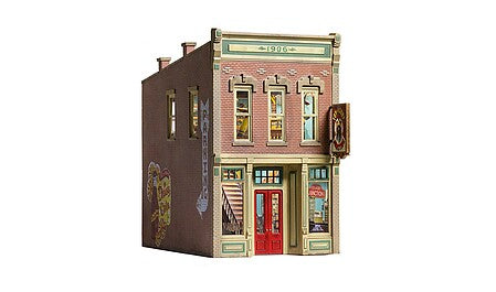 Woodland Scenics BR5874 O Scale Toy and Hobby Junction Built and Ready building