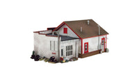 Woodland Scenics BR5025 HO scale Fill'er Up & Fix'er rear view