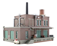 Woodland Scenics BR5026 HO scale Clyde & Dale's Barrel Factory rear loading dock view