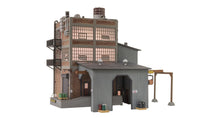 Woodland Scenics BR5037 HO scale Meg A. Watts Transformers rear view and workshop