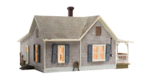 Woodland Scenics BR5040 HO scale Old Homestead side view