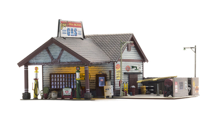 Woodland Scenics BR5048 Ethyl's Gas & Service HO scale Built-&-Ready model, front view with gas pumps and service yard.