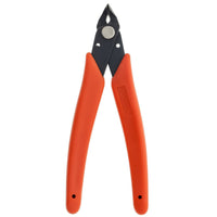 Xuron 420T Angled High Precision Sprue and Soft-Wire Cutter, closed-jaw view