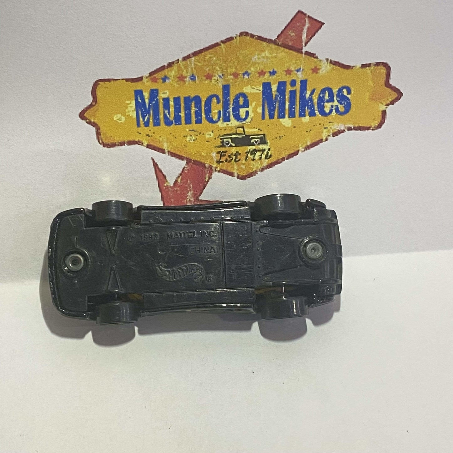 2001 Hot Wheels  Company Cars Series, marked 1992, Jaguar XJ220 1/4 #085, loose