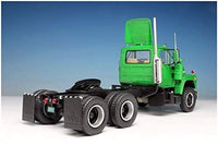 AMT Mack R685ST Semi Tractor 1:25 model kit - gallery image 8 of 8