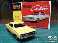 AMT 1964 Olds Cutlass 442 Hardtop 1:25 model kit - gallery image 6 of 9
