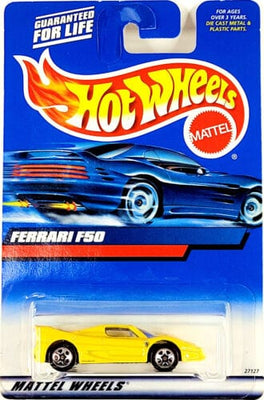 Collectable Carded Hot Wheels 2000 - Ferrari F50 - Yellow