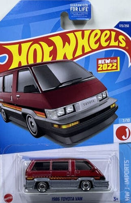 Collectable Carded Hot Wheels 2022 - 1986 Toyota Van - Red and Gray