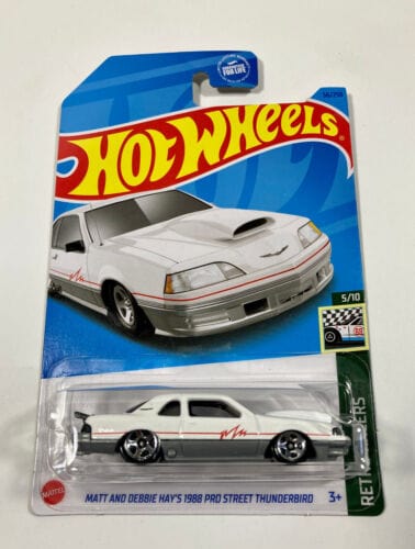 Collectable Carded Hot Wheels 2023 - 1988 Ford Thunderbird Pro Street T-Bird - Matt and Debbie White, Red and Gray