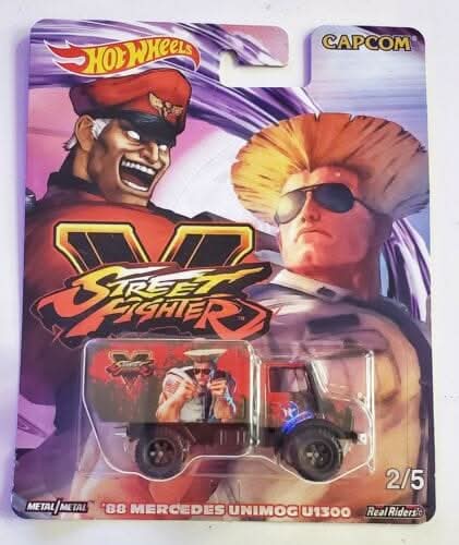 Collectable Carded Hot Wheels Capcom Street Fighter '88 Mercedes Unimog U1300 Real Riders
