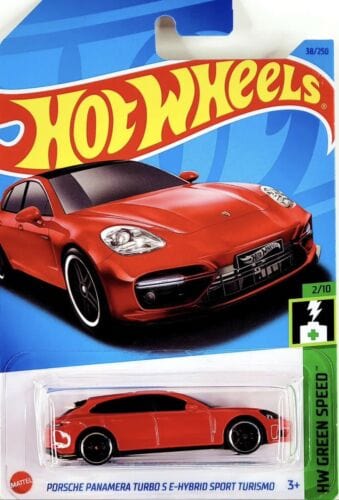 Collectable Carded Hot Wheels 2023 - Porsche Panamera S E-Hybrid Sport Turismo - Red