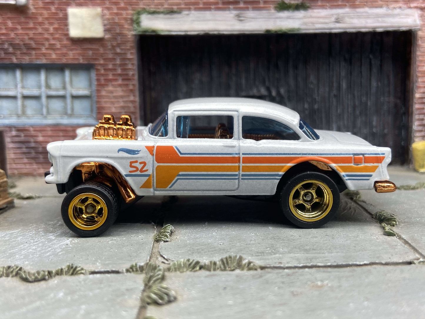 Custom Hot Wheels - 1955 Chevy Gasser - Pearl White and Copper With Gold 5 Spoke Race Wheels - Rubber Tires