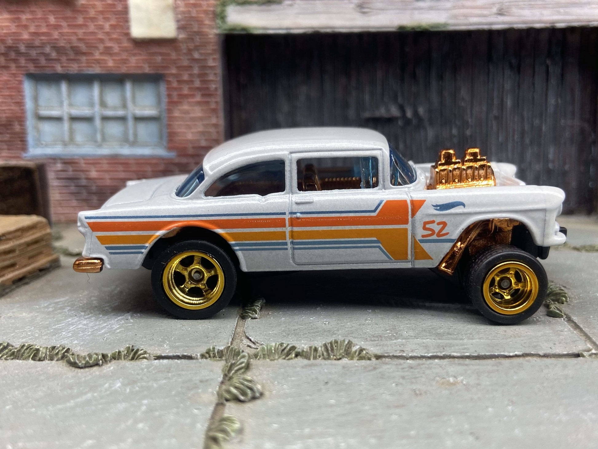 Custom Hot Wheels - 1955 Chevy Gasser - Pearl White and Copper With Gold 5 Spoke Race Wheels - Rubber Tires