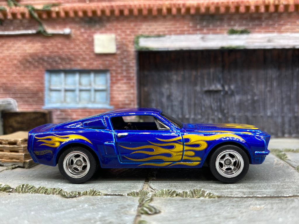 Custom Hot Wheels - 1968 Ford Mustang Shelby GT 500 - Blue with Flames - Chrome 5 Spoke Wheels - Rubber Tires