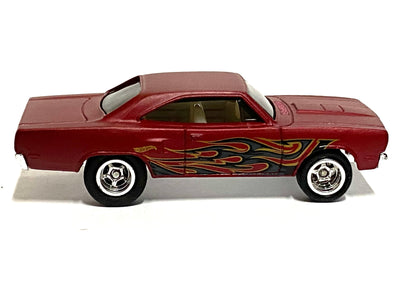 Custom Hot Wheels - 1970 Plymouth Roadrunner - Satin Red with Black Flames - Chrome 5 Spoke Wheels - Big Rear Rubber Tires