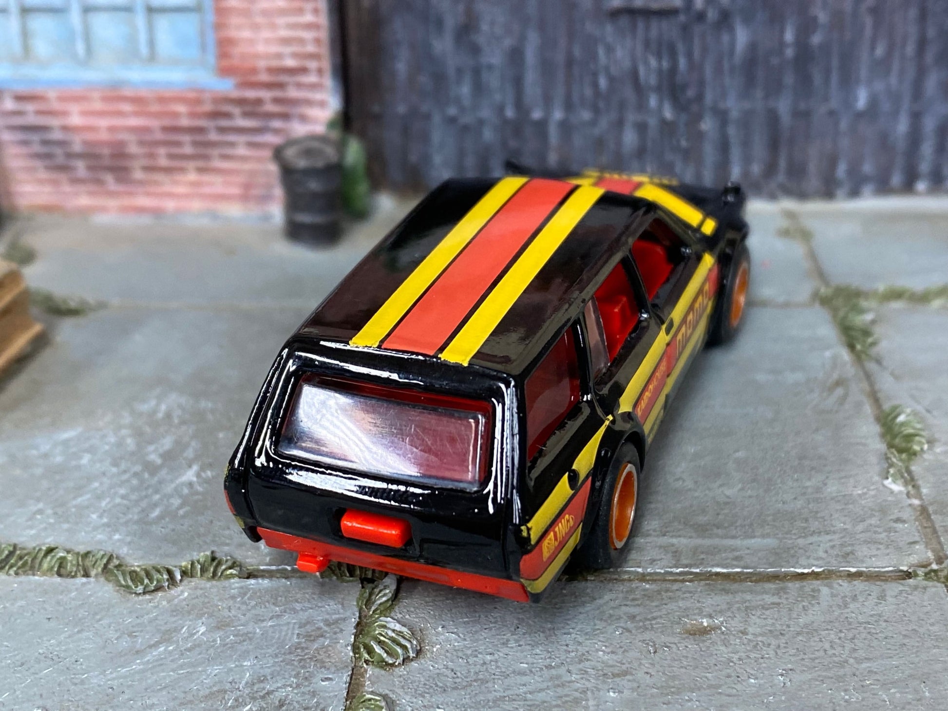 Custom Hot Wheels - 1971 Datsun 510 Wagon - MOMO Black, Red and Yellow - Red and Chrome Race Wheels - Rubber Tires