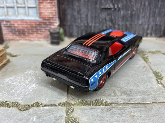 Custom Hot Wheels 1971 Plymouth HEMI Cuda Red - White And Blue! With Chrome and Red 5 Spoke Race Wheels With Rubber Tires