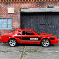 Custom Hot Wheels - 1987 Buick Regal GNX - Red and Black - Chrome American Racing Wheels - Rubber Tires
