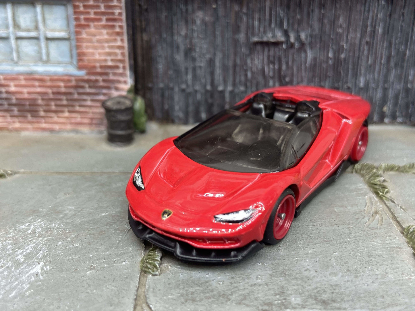 Custom Hot Wheels - 2016 Lamborghini Centenario Roadster - Red - Red 4 Spoke Wheels - Rubber Tires