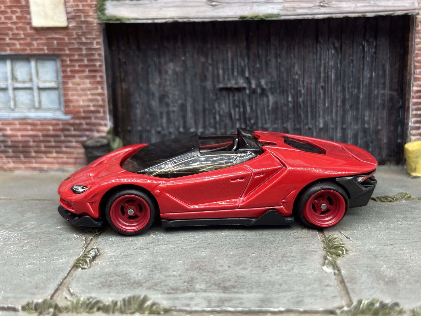 Custom Hot Wheels - 2016 Lamborghini Centenario Roadster - Red - Red 4 Spoke Wheels - Rubber Tires