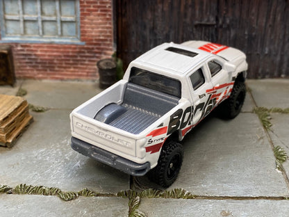 Custom Hot Wheels - 2019 Chevy Silverado Trail Boss LT 4x4 - White and Red Borla - Satin Black 6 Spoke Wheels - Off Road Rubber Tires