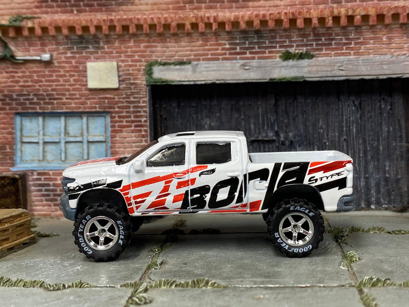 2019 silverado top hot wheels