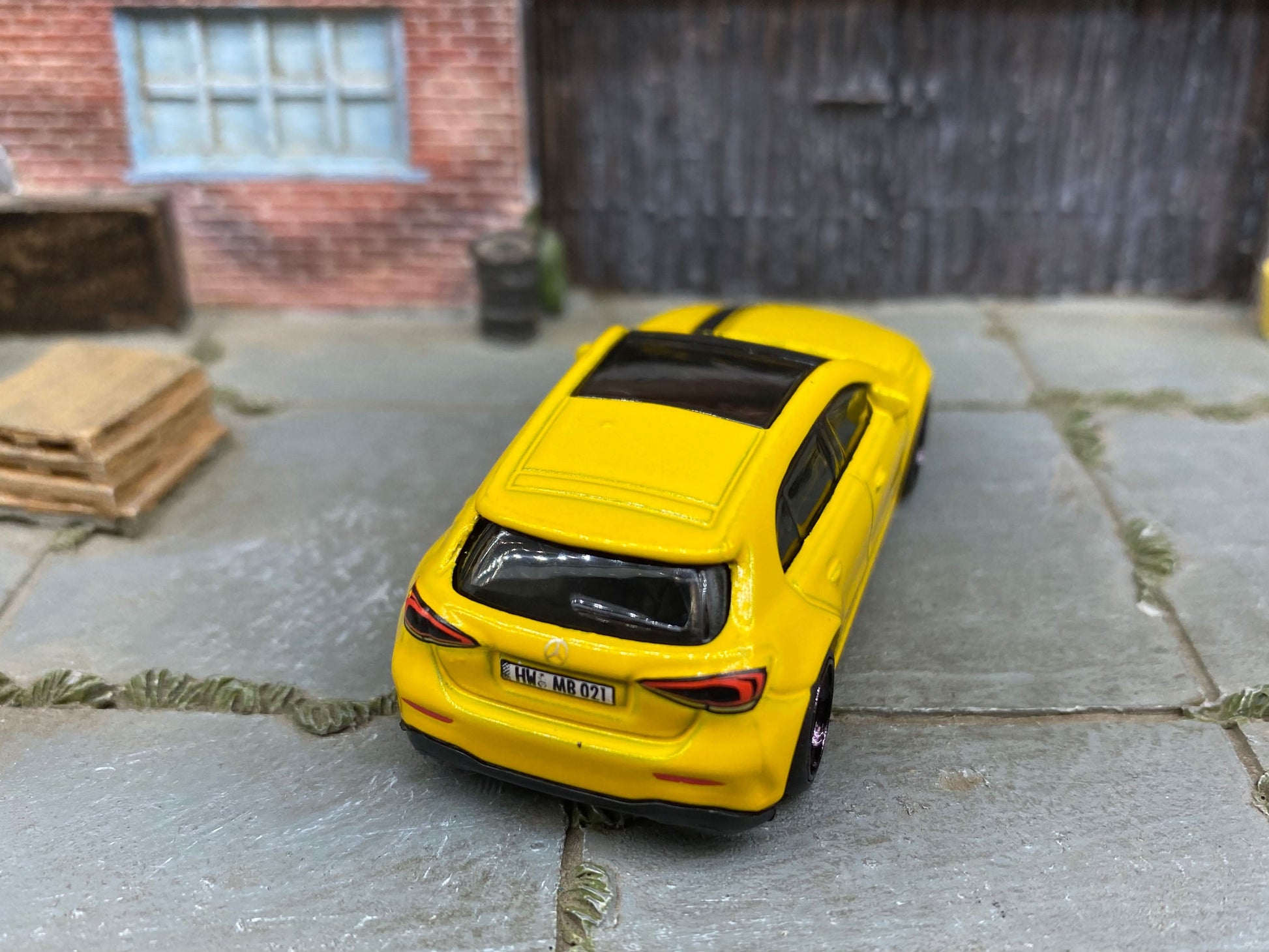 Custom Hot Wheels - 2019 Mercedes-Benz A-Class - Yellow and Black - Black 6 Spoke Wheels - Rubber Tires