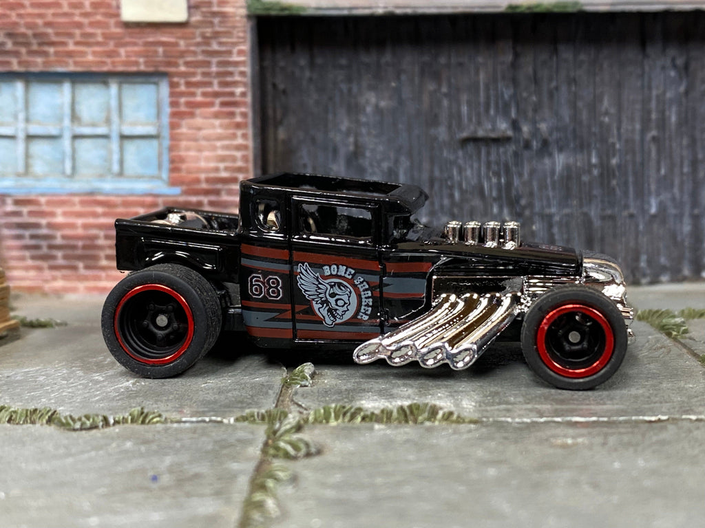 Custom Hot Wheels - Boneshaker Hot Rod - Black and Red - Black and Red 5 Spoke Wheels - Rubber Tires