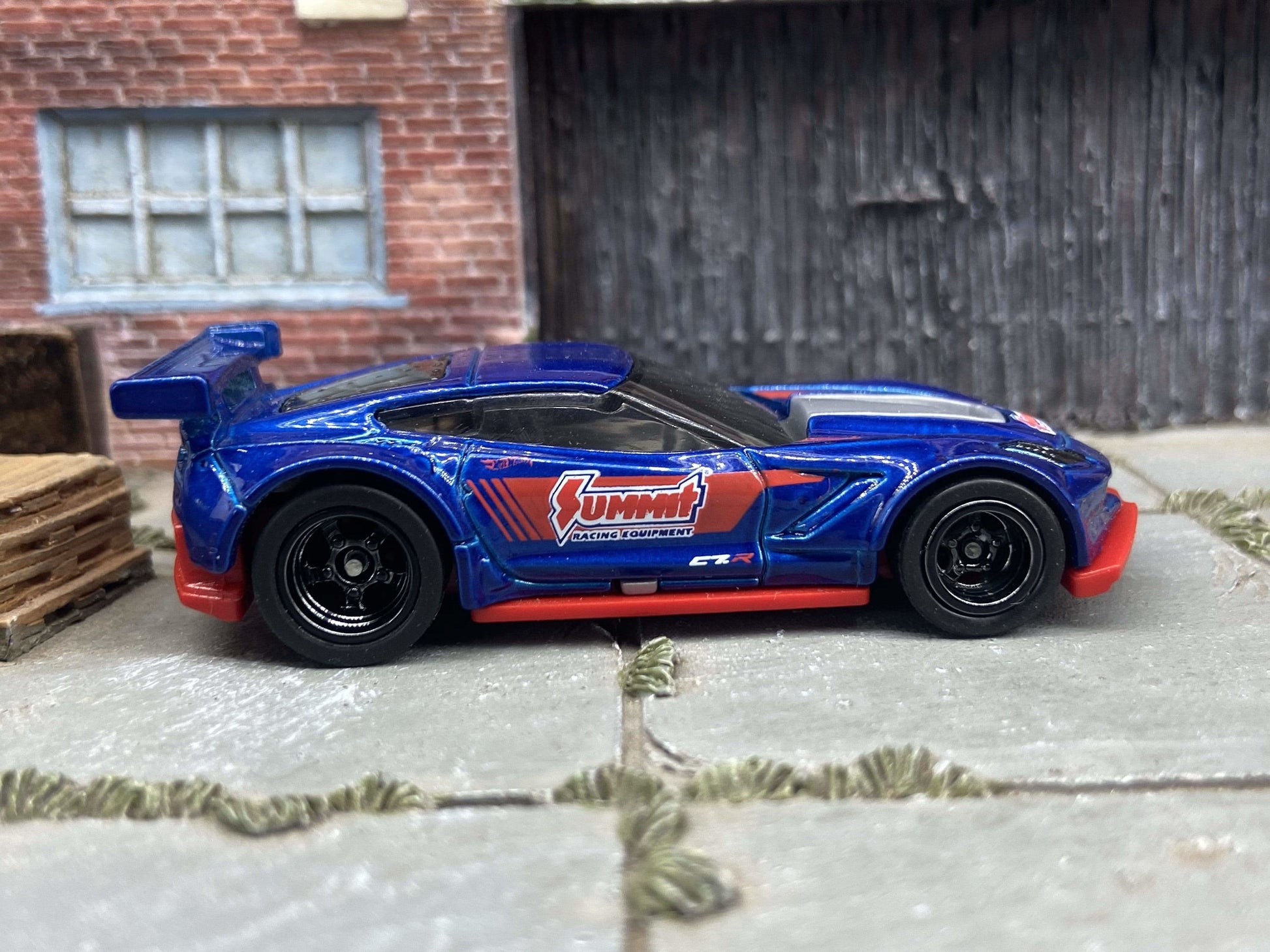 Custom Hot Wheels Chevy Corvette C7.R Race Car In Blue Summit Racing Livery With Black 5 Spoke Race Wheels With Rubber Tires