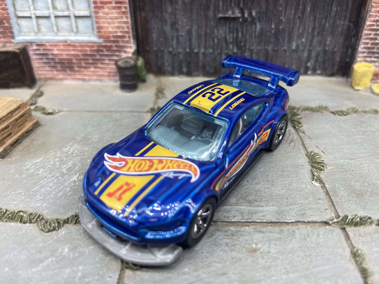 Custom Hot Wheels Custom 2018 Ford Mustang GT In Logano Racing Hot Wheels Blue With Factory 5 Star Wheels With Rubber Tires