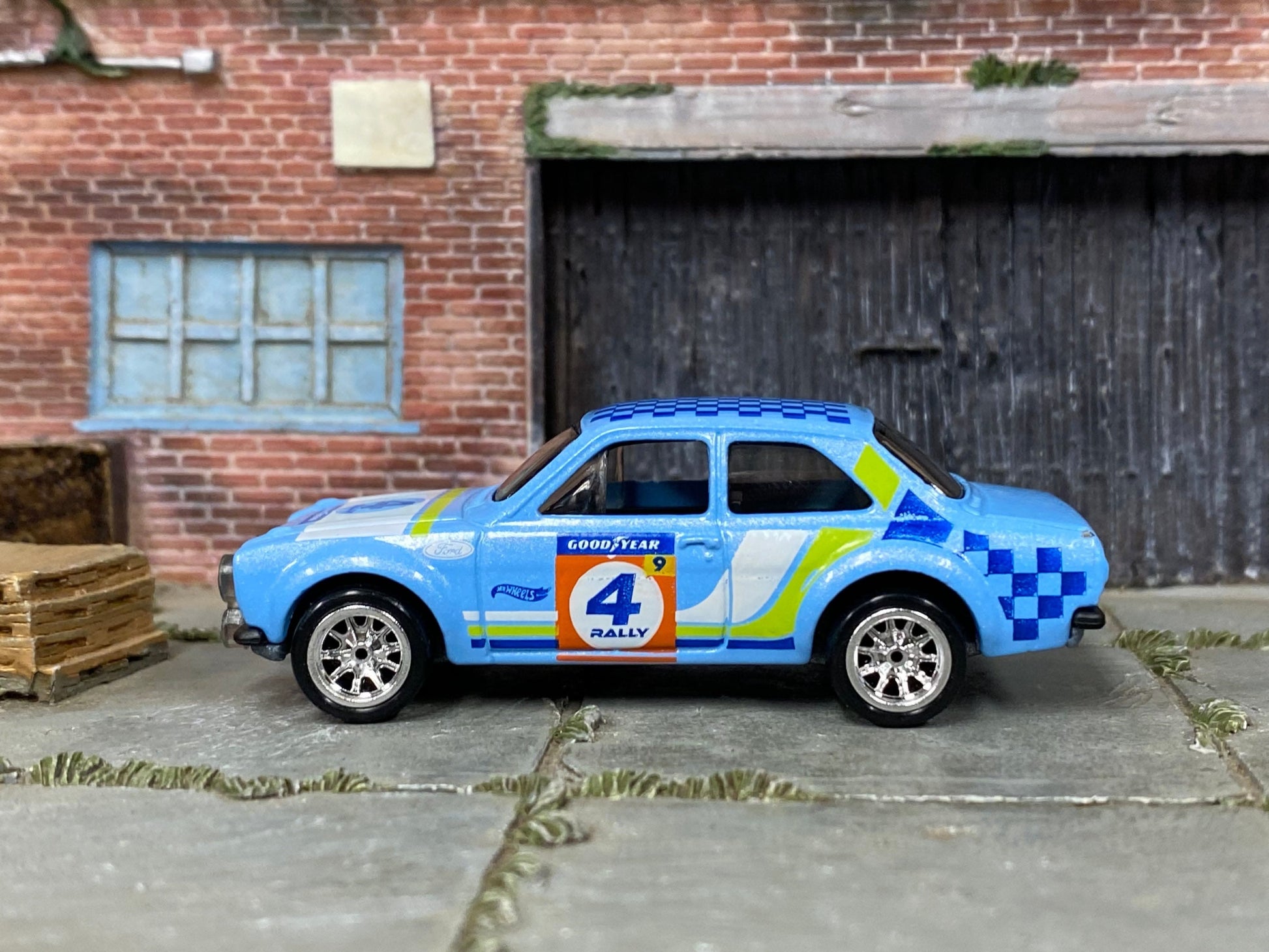 Custom Hot Wheels - Ford Escort RS1600 - Blue Checkered - Chrome BBS Racing Wheels - Rubber Tires
