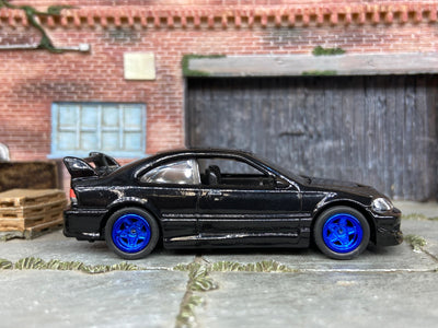 Custom Hot Wheels Honda Civic SI In Black With Blue 5 Star Wheels With Rubber Tires