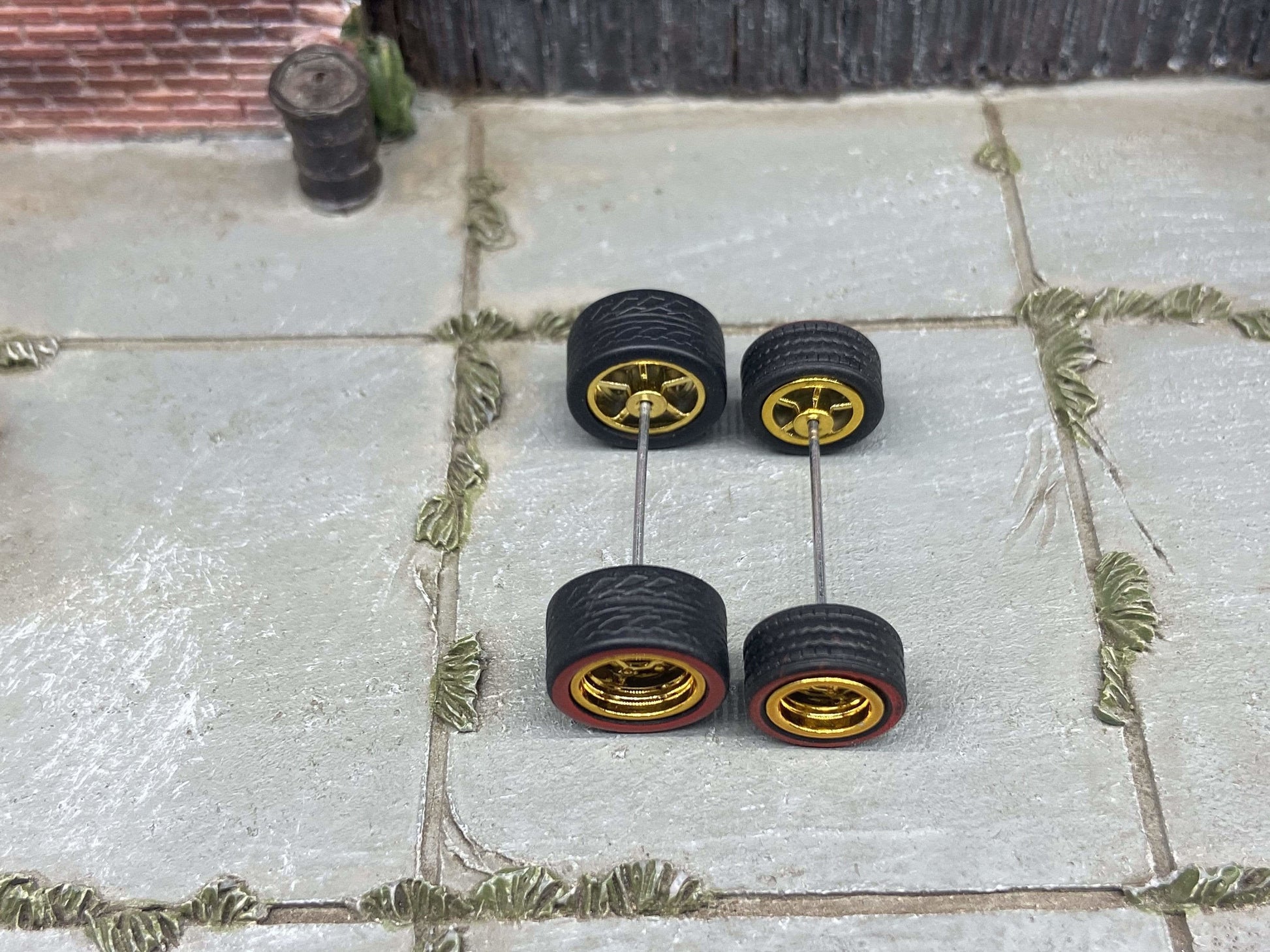 Custom Hot Wheels - Matchbox Rubber Tires & Wheels: Red Line Rubber Tires And Gold 5 Spoke Deep Dish Wheels 10mm - 12mm