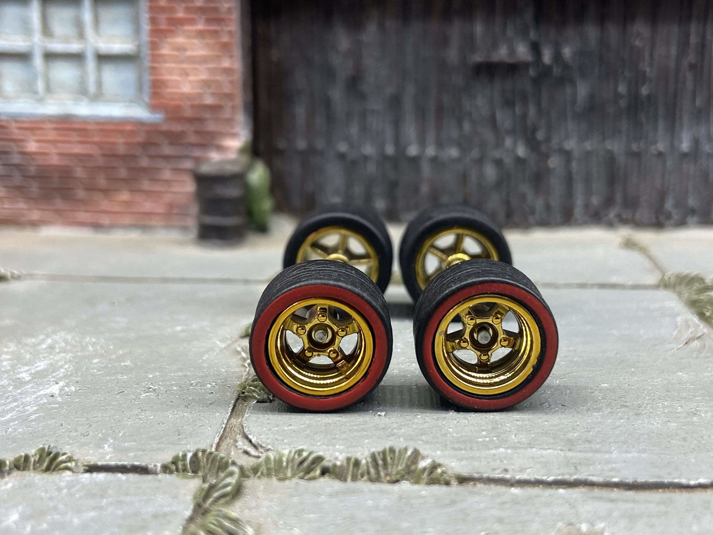 Custom Hot Wheels - Matchbox Rubber Tires & Wheels: Red Line Rubber Tires And Gold 5 Spoke Deep Dish Wheels 12mm - 12mm